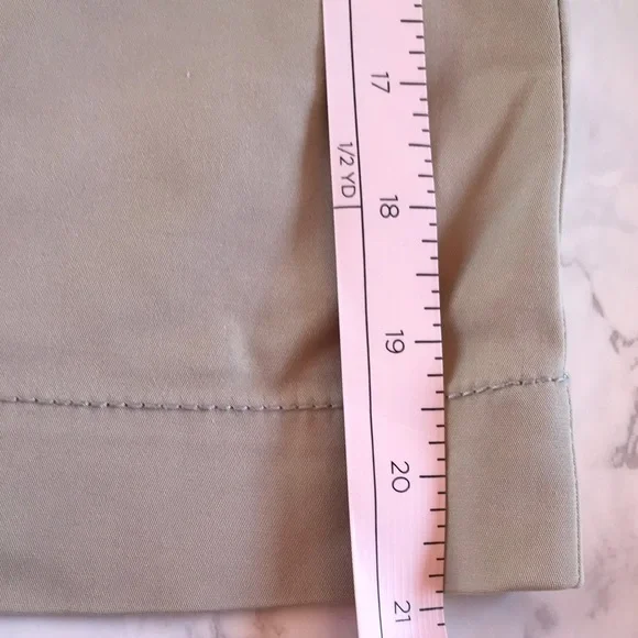 Banana Republic stretch khaki tan skirt 10 - Picture 8 of 10